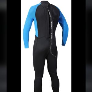 NWT Boys Wetsuit size 10